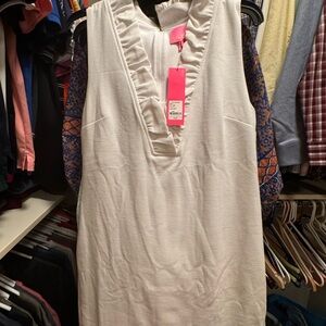 Lily NWT Sleeveless White Ruffle V-Neck Sleeveless Dress